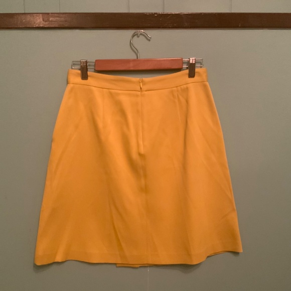 Lemon yellow SKIRT.  Massimo Dutti, US8/EU40/MEX30.  Made in Portugal. - Picture 4 of 7